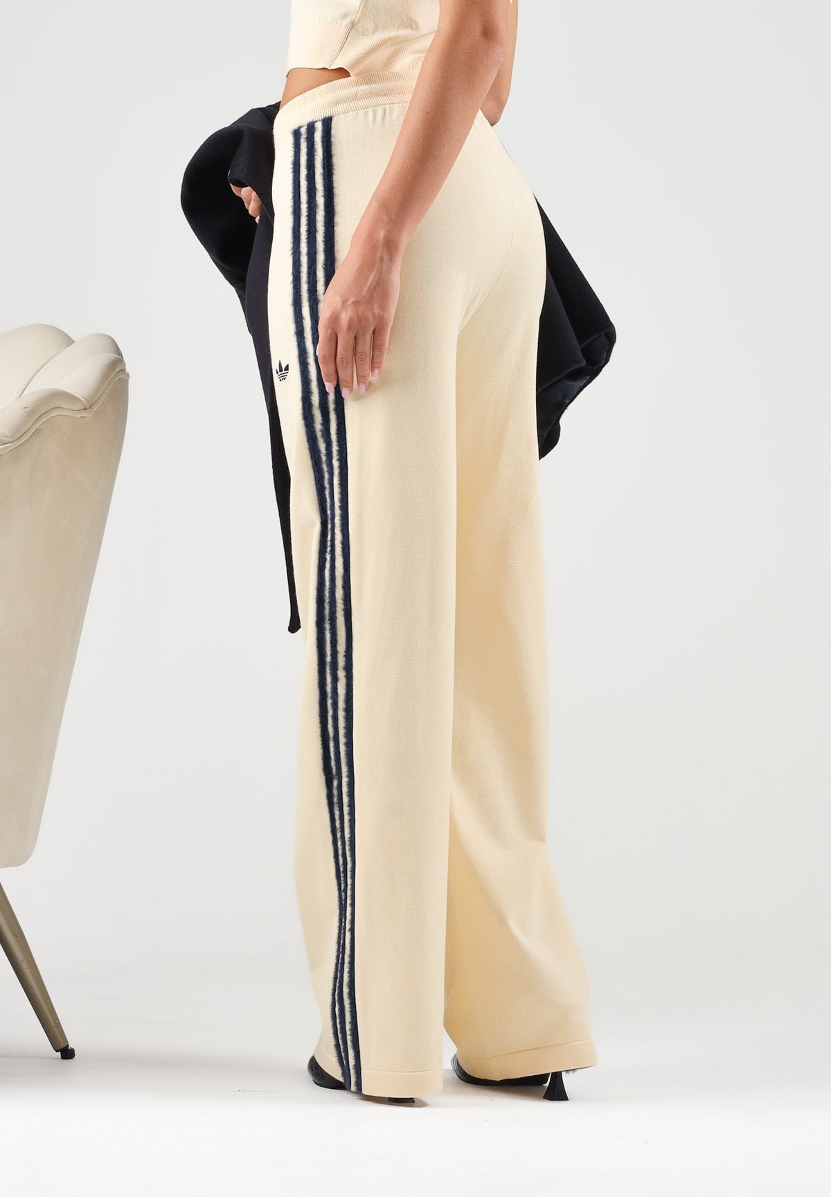 ADIDAS ORIGINALS Pantaloni FIREBIRD giallo da donna con vita elasticizzata e bande laterali a contrasto KS7363 . ADIDAS ORIGINALS 