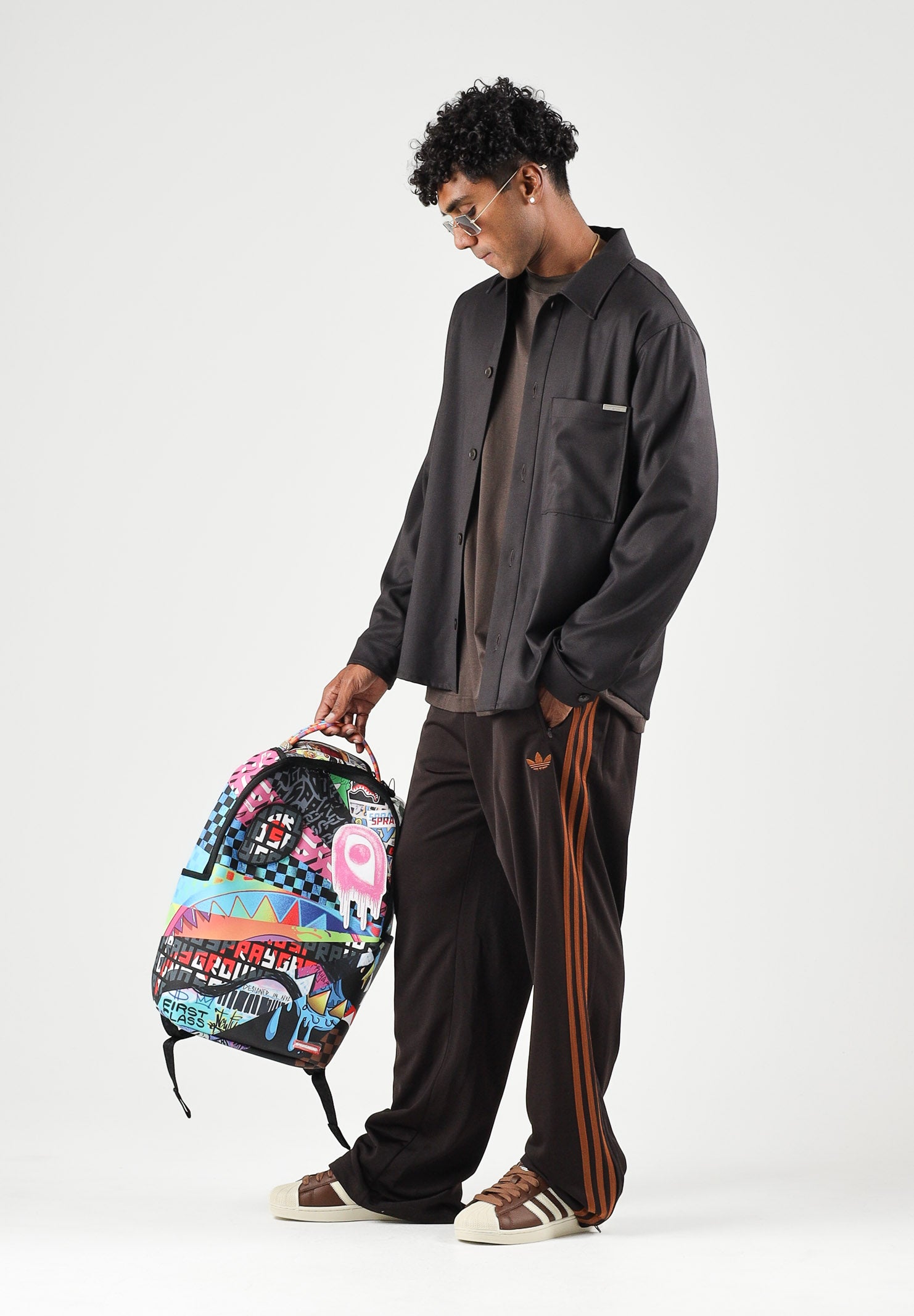 ADIDAS ORIGINALS Pantaloni FIREBIRD TRACK PANTS Aurora Coffee marrone per uomo e donna KS7477 . ADIDAS ORIGINALS 