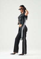 ADIDAS ORIGINALS Jeans SST LOW RISE FLARED nero da donna con gamba svasata. KS9214 . ADIDAS ORIGINALS 