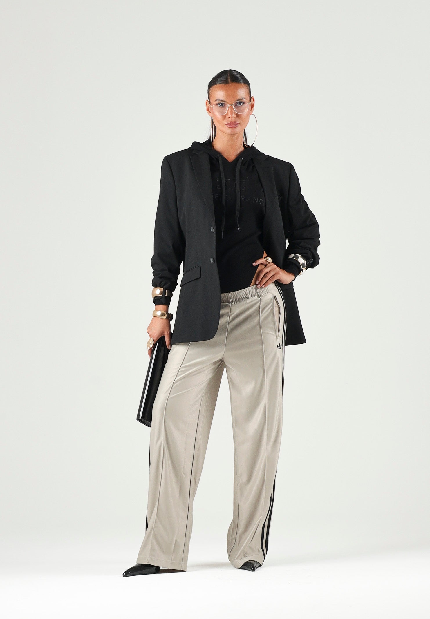 ADIDAS ORIGINALS Pantaloni beige/nero da donna con 3-Stripes laterali a contrasto. KS9974 . ADIDAS ORIGINALS 