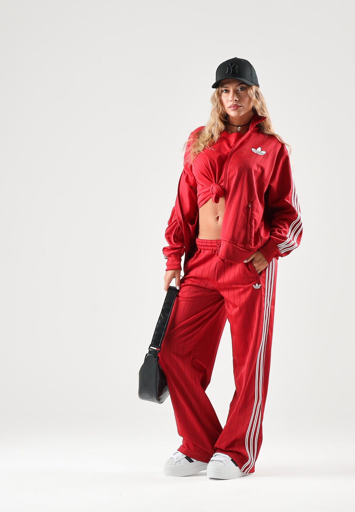 ADIDAS ORIGINALS Felpa PINSTRIPE con zip victory red, rossa e bianca, da donna KS9984 . ADIDAS ORIGINALS 