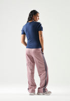 ADIDAS ORIGINALS T-shirt PINSTRIPE SLIM indigo-blu da donna con motivo gessato KS9992 . ADIDAS ORIGINALS 