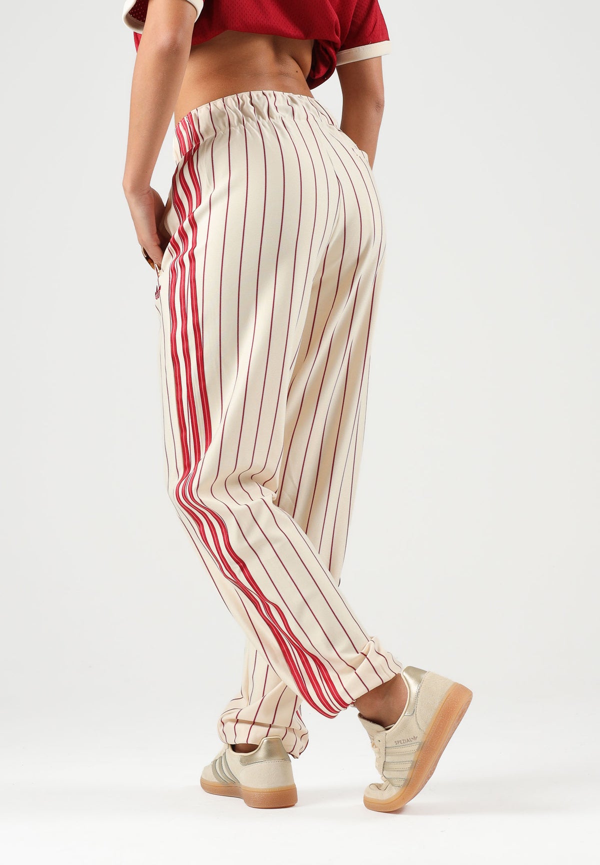 ADIDAS ORIGINALS Pantaloni beige FIREBIRD per uomo e donna con motivo a righe sottili e gamba dritta KT1851 . ADIDAS ORIGINALS 