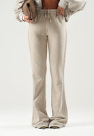 ADIDAS ORIGINALS Pantaloni SST BOOTCUT PANT Khaki Three beige da donna KT1915 . ADIDAS ORIGINALS 