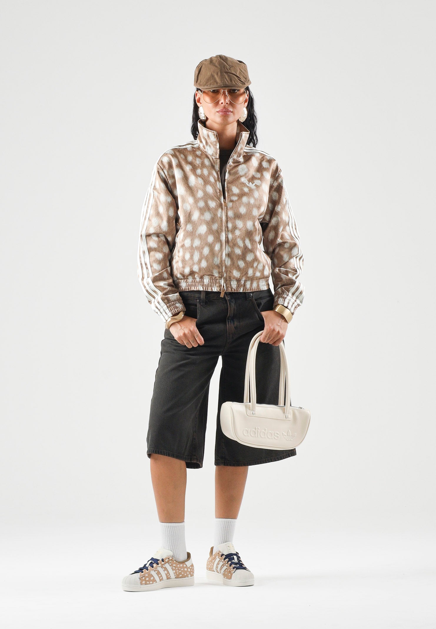 ADIDAS ORIGINALS Felpa ANIMAL PRINT FIREBIRD brown dessert beige  con motivo animalier  da donna KT2143 . ADIDAS ORIGINALS 