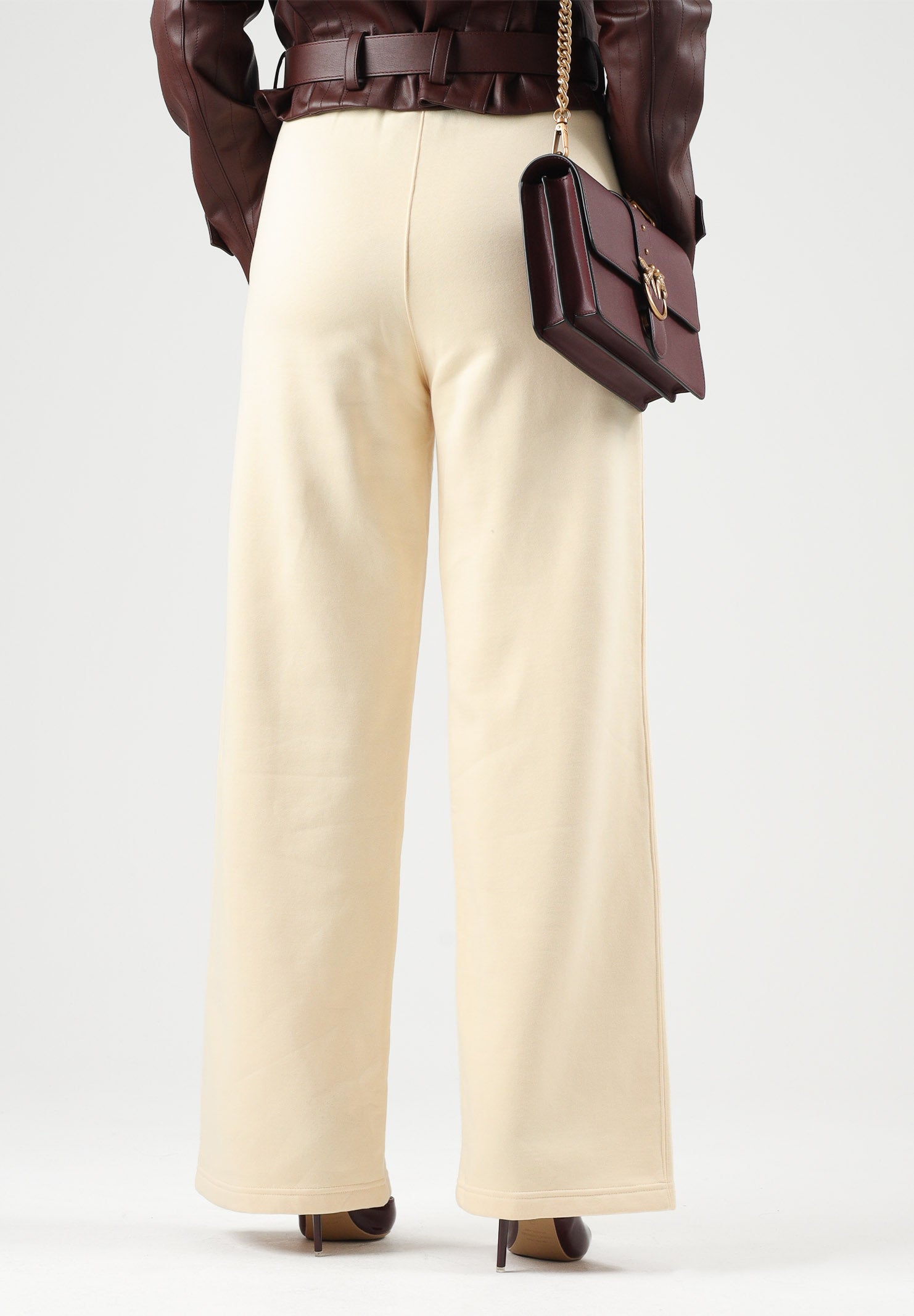 ADIDAS ORIGINALS Pantaloni WIDE LEG yellow per uomo e donna con design ampio e vita comoda elasticizzata. KT2281 . ADIDAS ORIGINALS 