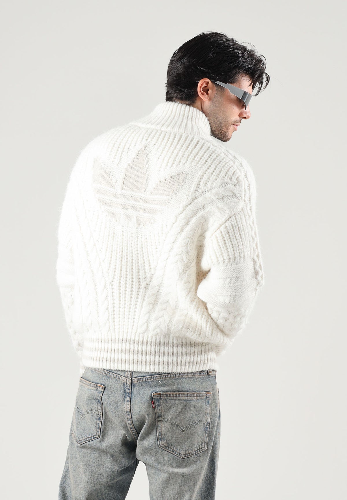 ADIDAS ORIGINALS Cardigan con zip CABLE KNIT TRACK TOP bianca per uomo e donna con  lavorazione a trecce. KT2290 . ADIDAS ORIGINALS 