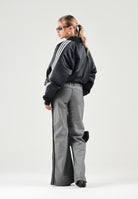 ADIDAS ORIGINALS Giubbotto SATIN SST nero da donna  in raso con dettagli sportivi. KT2648 . ADIDAS ORIGINALS 
