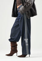 ADIDAS ORIGINALS Jeans  ADIBREAK MID RISE WIDE LEG  indigo blu da donna con 3-Stripes laterali KT2650 . ADIDAS ORIGINALS 
