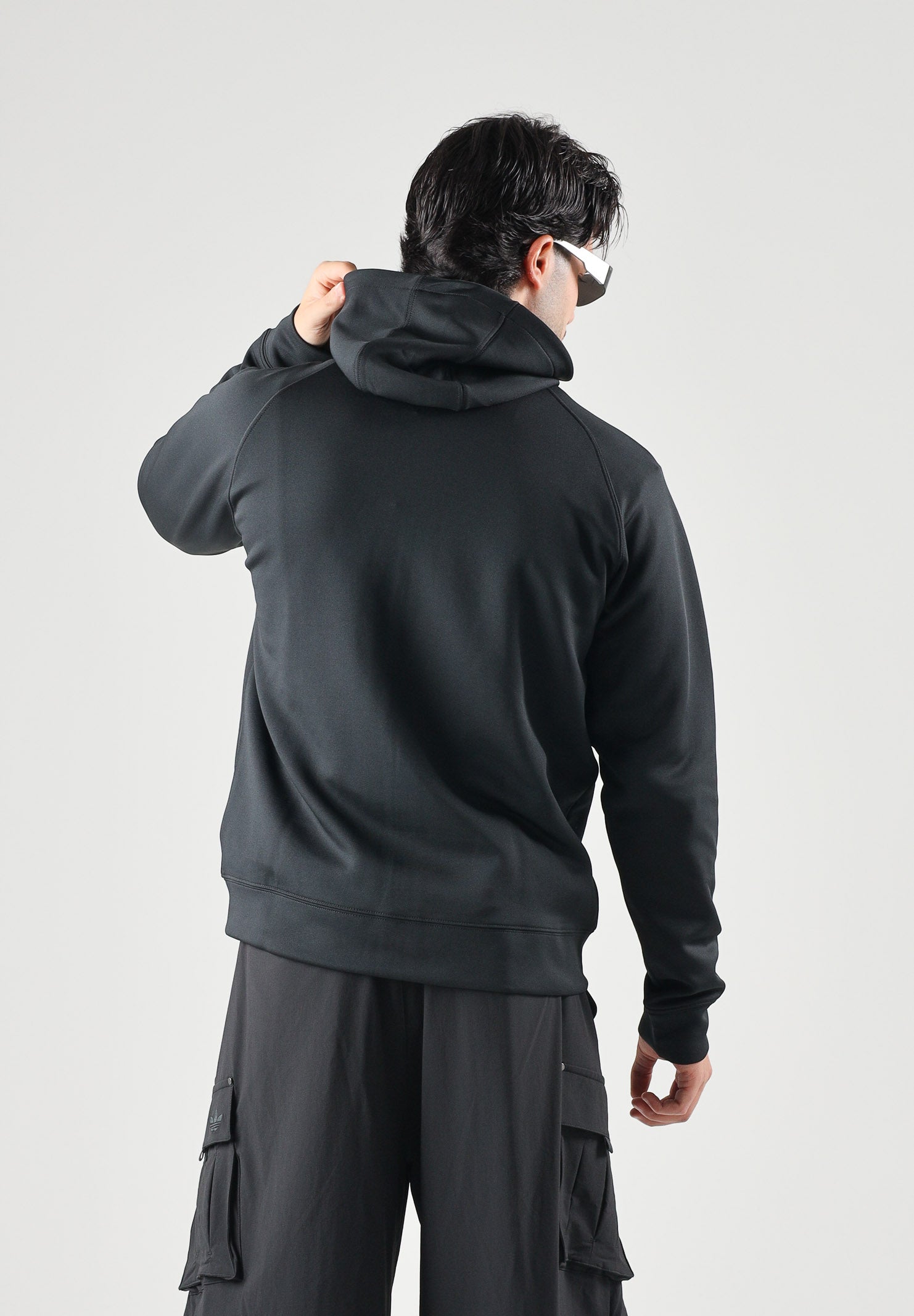 ADIDAS ORIGINALS Felpa con zip TREFOIL ESSENTIALS SPACER nera da uomo con cappuccio KT4620 . ADIDAS ORIGINALS 