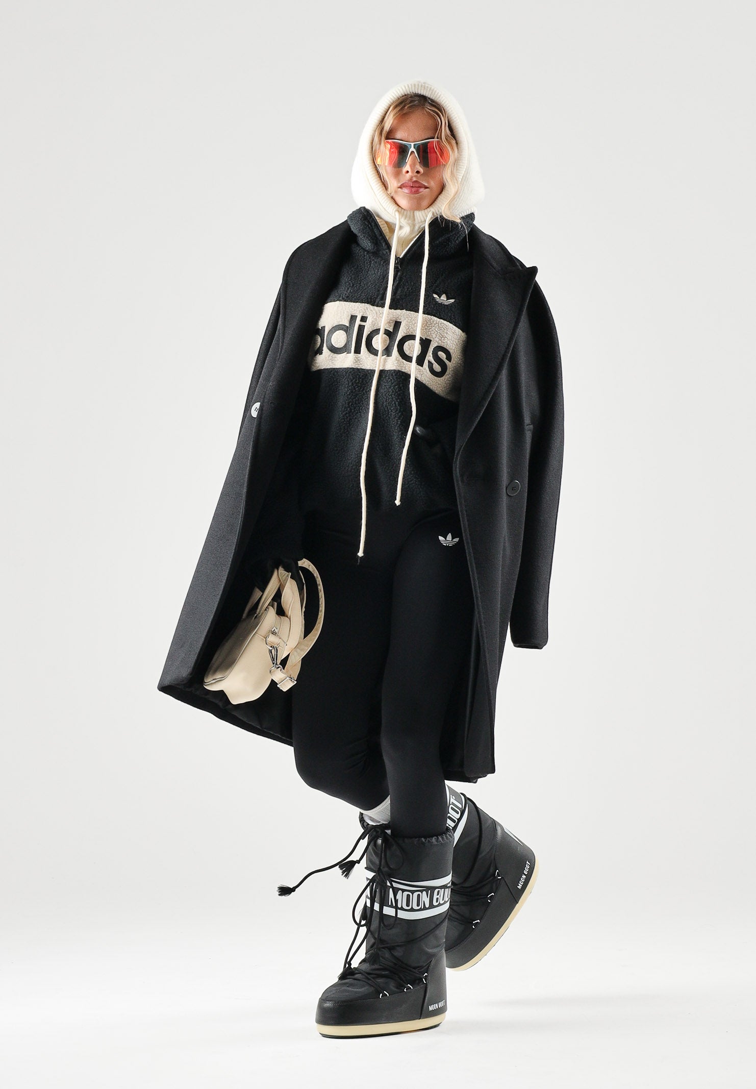 ADIDAS ORIGINALS Leggings W SEAMLESS nero da donna con vita alta e logo Trefoil. KU9745 . ADIDAS ORIGINALS 