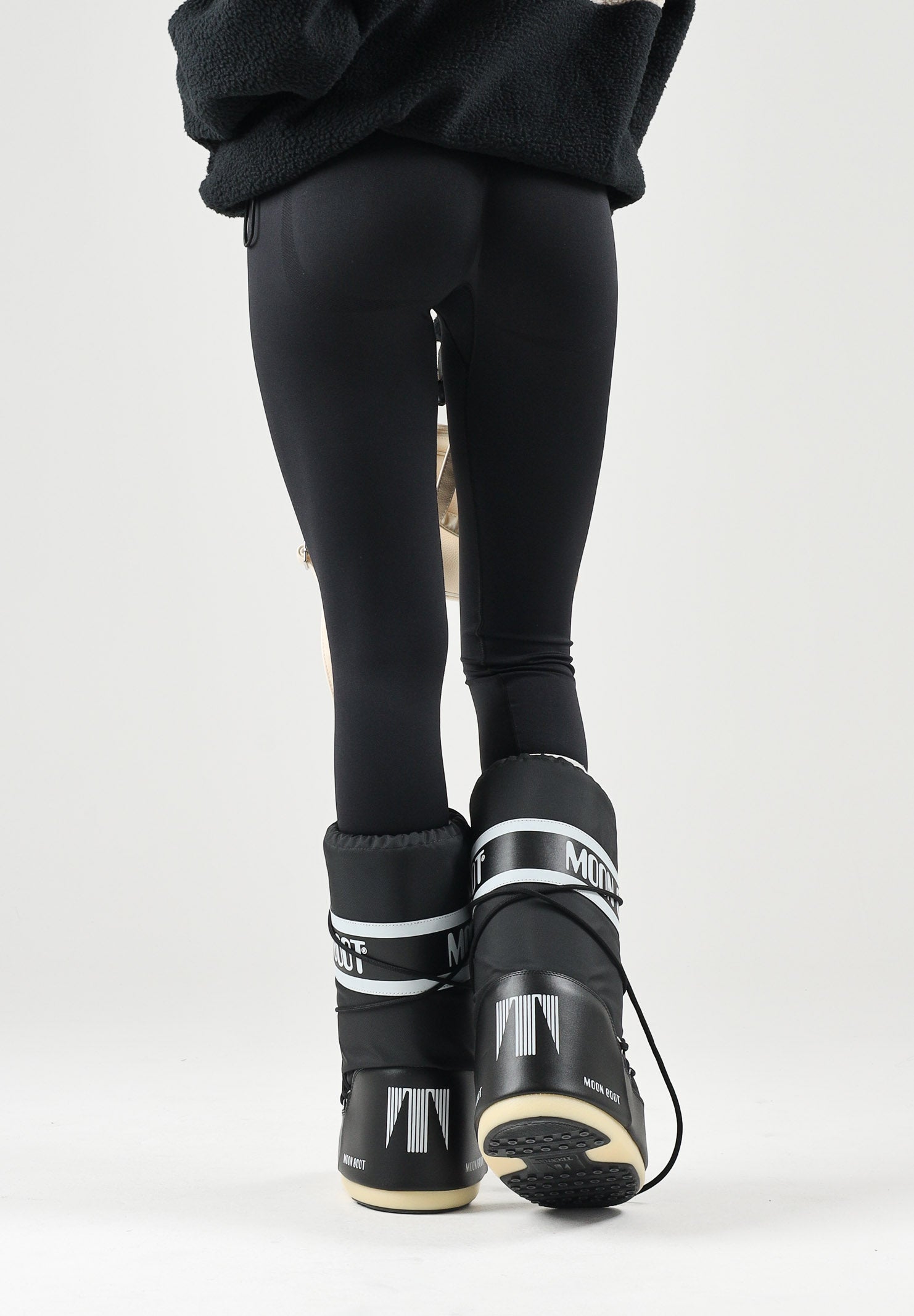 ADIDAS ORIGINALS Leggings W SEAMLESS nero da donna con vita alta e logo Trefoil. KU9745 . ADIDAS ORIGINALS 