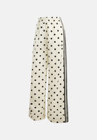 ADIDAS ORIGINALS Pantaloni SATIN POLKA DOTS WIDE LEG off-white bianco da donna con texture a pois, effetto satinato KV1168 . ADIDAS ORIGINALS 