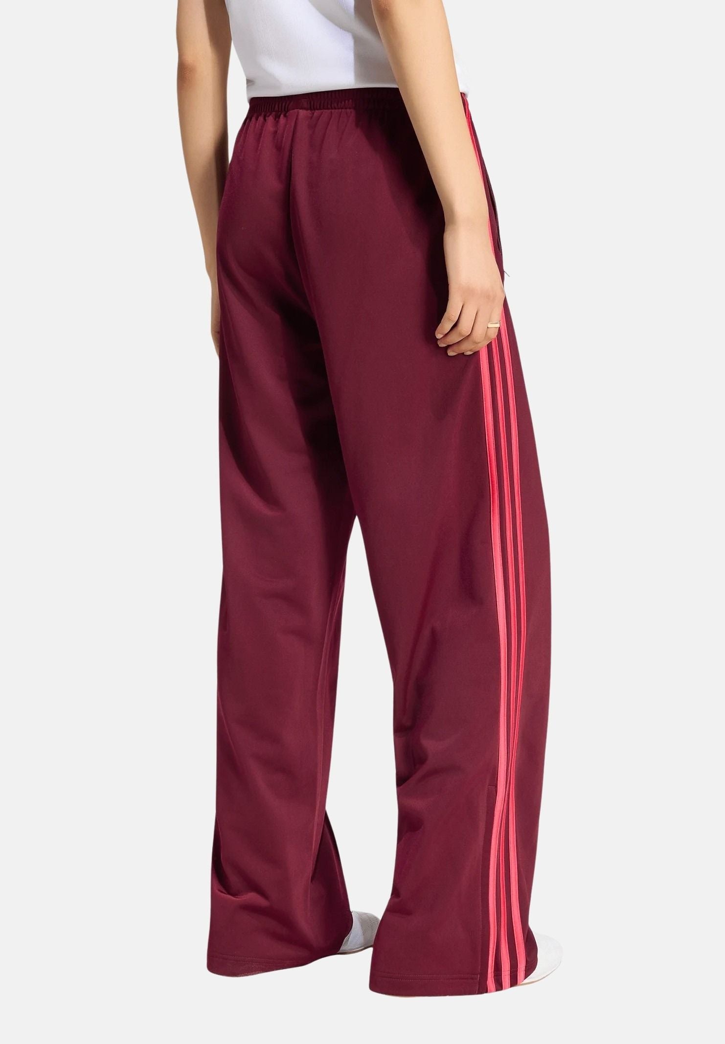 ADIDAS ORIGINALS Pantaloni FIREBIRD LOOSE maroon bordeaux, power pink da donna KW0230 . ADIDAS ORIGINALS 