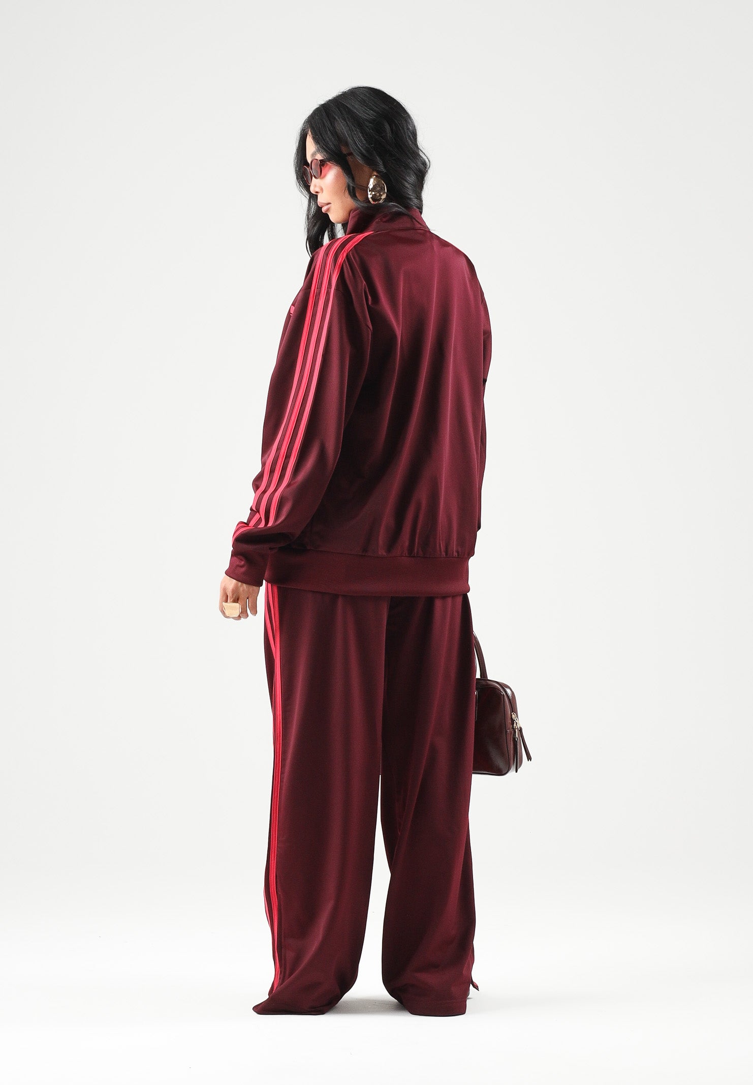 ADIDAS ORIGINALS Pantaloni FIREBIRD LOOSE maroon bordeaux da donna KW0230 . ADIDAS ORIGINALS 