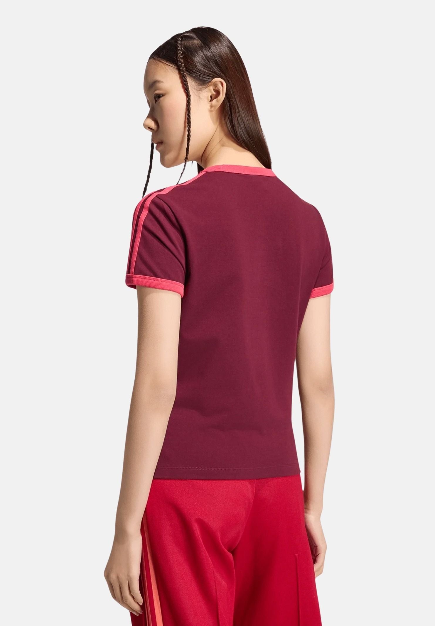 ADIDAS ORIGINALS T-shirt 3-STRIPES SLIM TEE Maroon bordeaux da donna con 3-Stripes iconiche KW0237 . ADIDAS ORIGINALS 