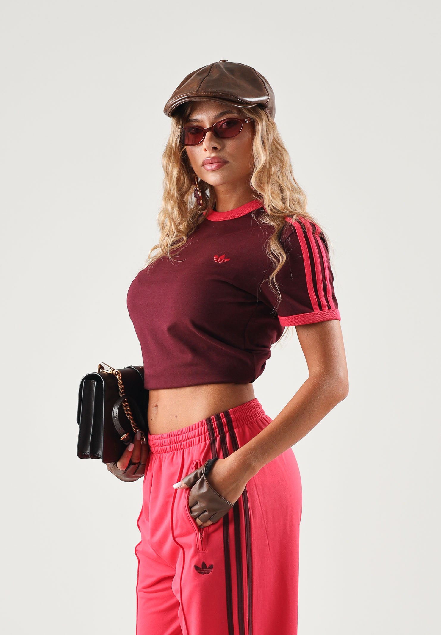 ADIDAS ORIGINALS T-shirt manica corta 3-STRIPES SLIM TEE Maroon bordeaux da donna KW0237 . ADIDAS ORIGINALS 