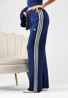 ADIDAS ORIGINALS Pantaloni KNIT FIREBIRD TRACK PANT dark blu da doonna con 3-stripes iconiche KW2605 . ADIDAS ORIGINALS 