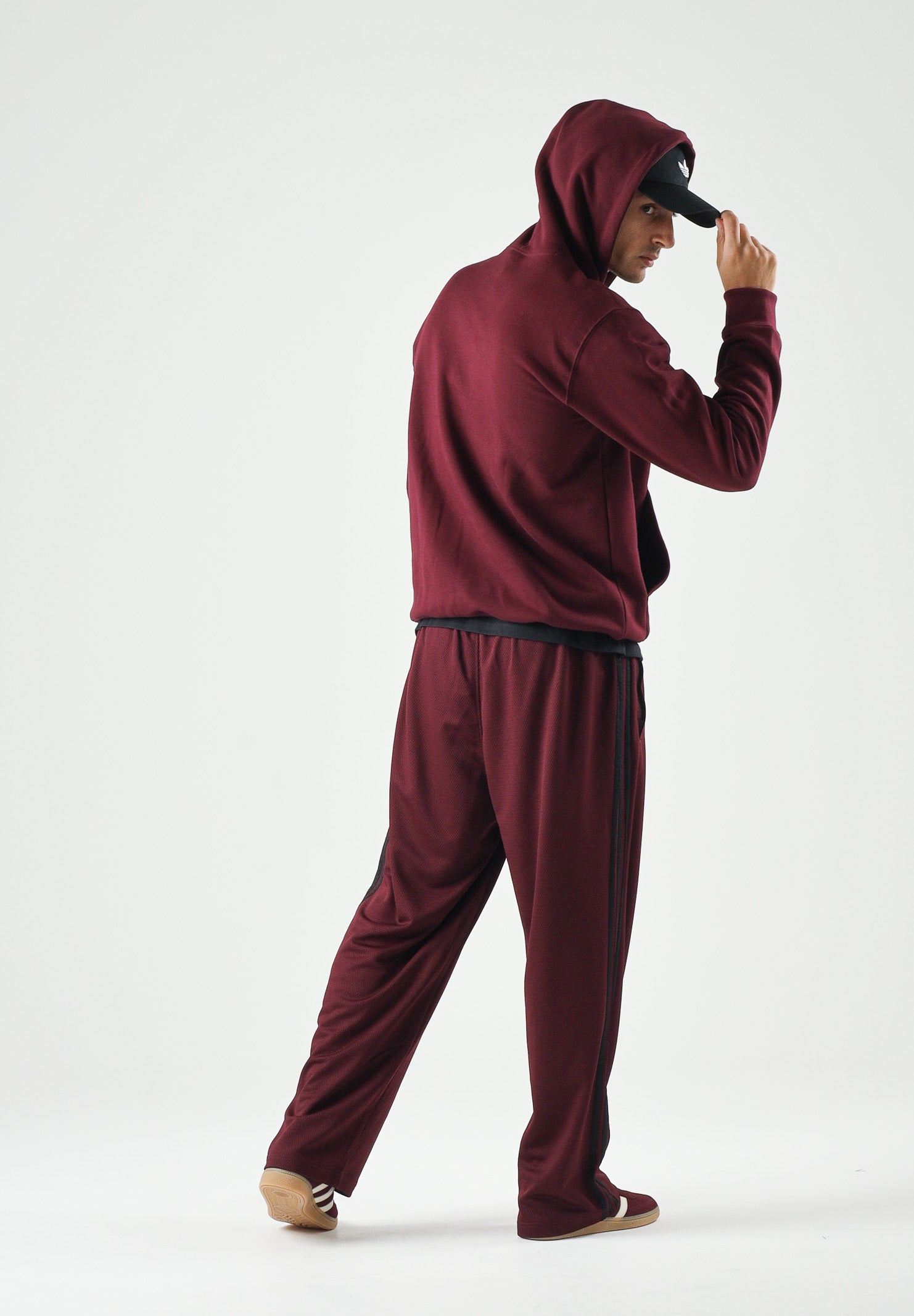 ADIDAS ORIGINALS Felpa TREFOIL ESSENTIAS HOODIE marron bordeaaux da uomo<BR/> KW5048 . ADIDAS ORIGINALS 