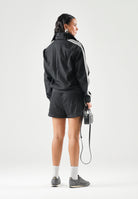 ADIDAS ORIGINALS Felpa SUMMER GLOW medium black-nero da donna<BR/>con iconiche 3-Stripes a contrasto KW8758 . ADIDAS ORIGINALS 
