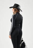 ADIDAS ORIGINALS Felpa con zip ESSENTIALS 3-STRIPES nera da donna con struttura senza cuciture KX8420 . ADIDAS ORIGINALS 