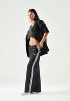 ADIDAS ORIGINALS Pantalone SUMMER GLOW medium black, nero, da donna con iconiche 3-Stripes a contrasto KY8112 . ADIDAS ORIGINALS 