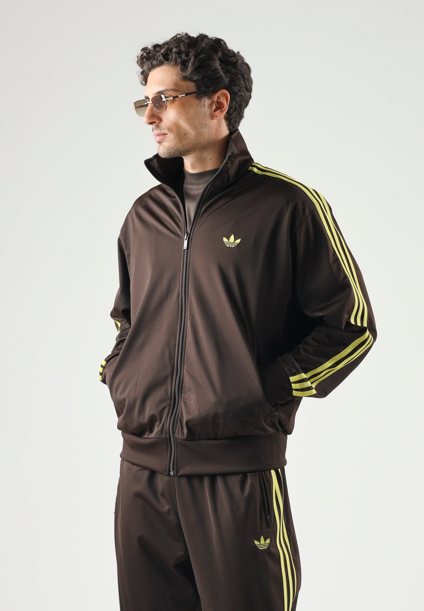 ADIDAS ORIGINALS felpa track jacket Beckenbauer AURCO PRELIM marrone scuro e giallo uomo. KZ1181 . ADIDAS ORIGINALS 