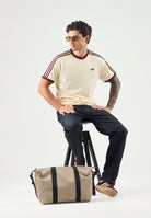ADIDAS ORIGINALS T-shirt Adicolor Classics 3-Stripes Tee WARPVAN/MARO panna e bordeaux uomo. KZ1201 . ADIDAS ORIGINALS 