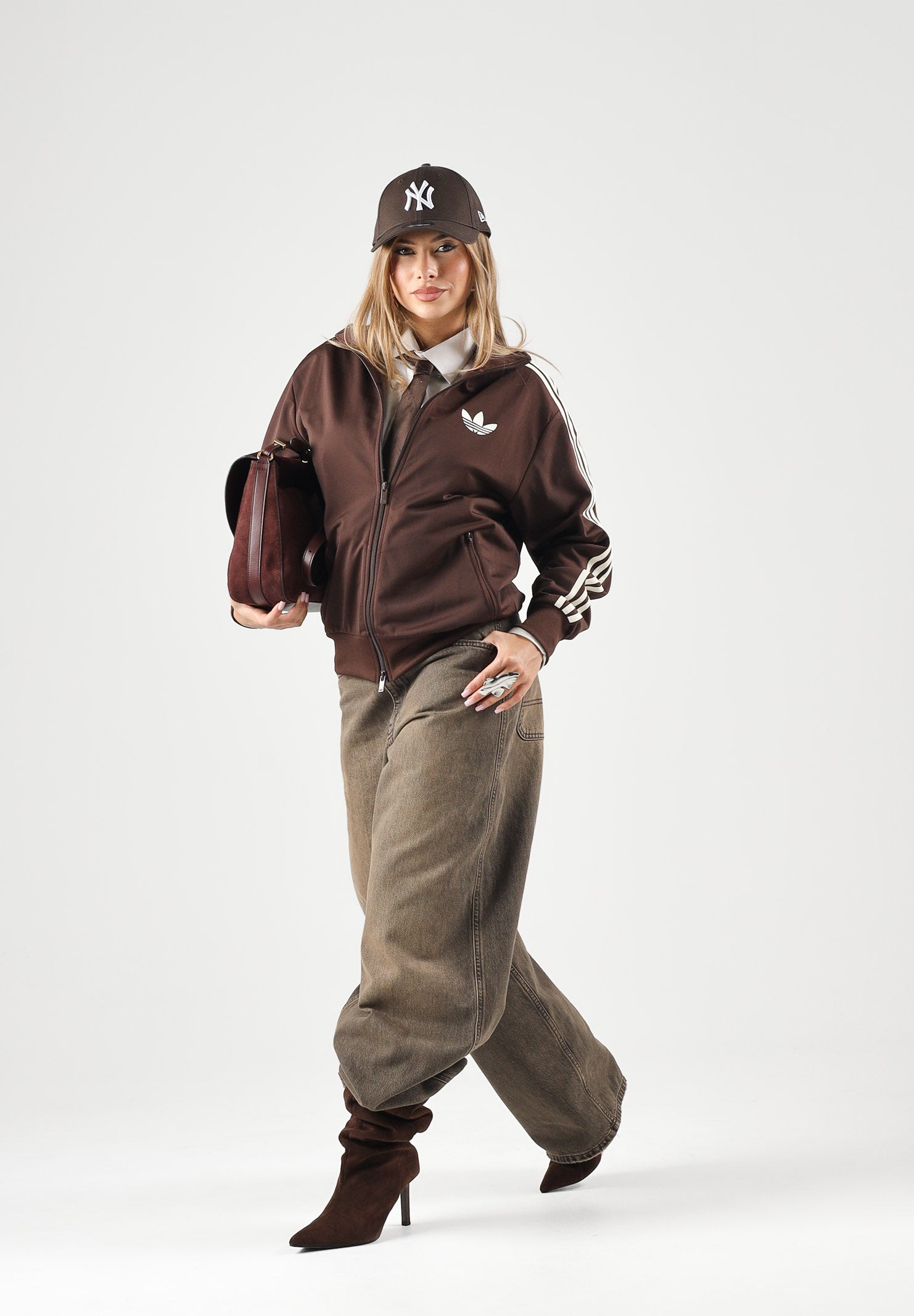 ADIDAS ORIGINALS Felpa con zip FIREBIRD TRACK TOP auburn marrone da donna con logo iconico LC6499 . ADIDAS ORIGINALS 