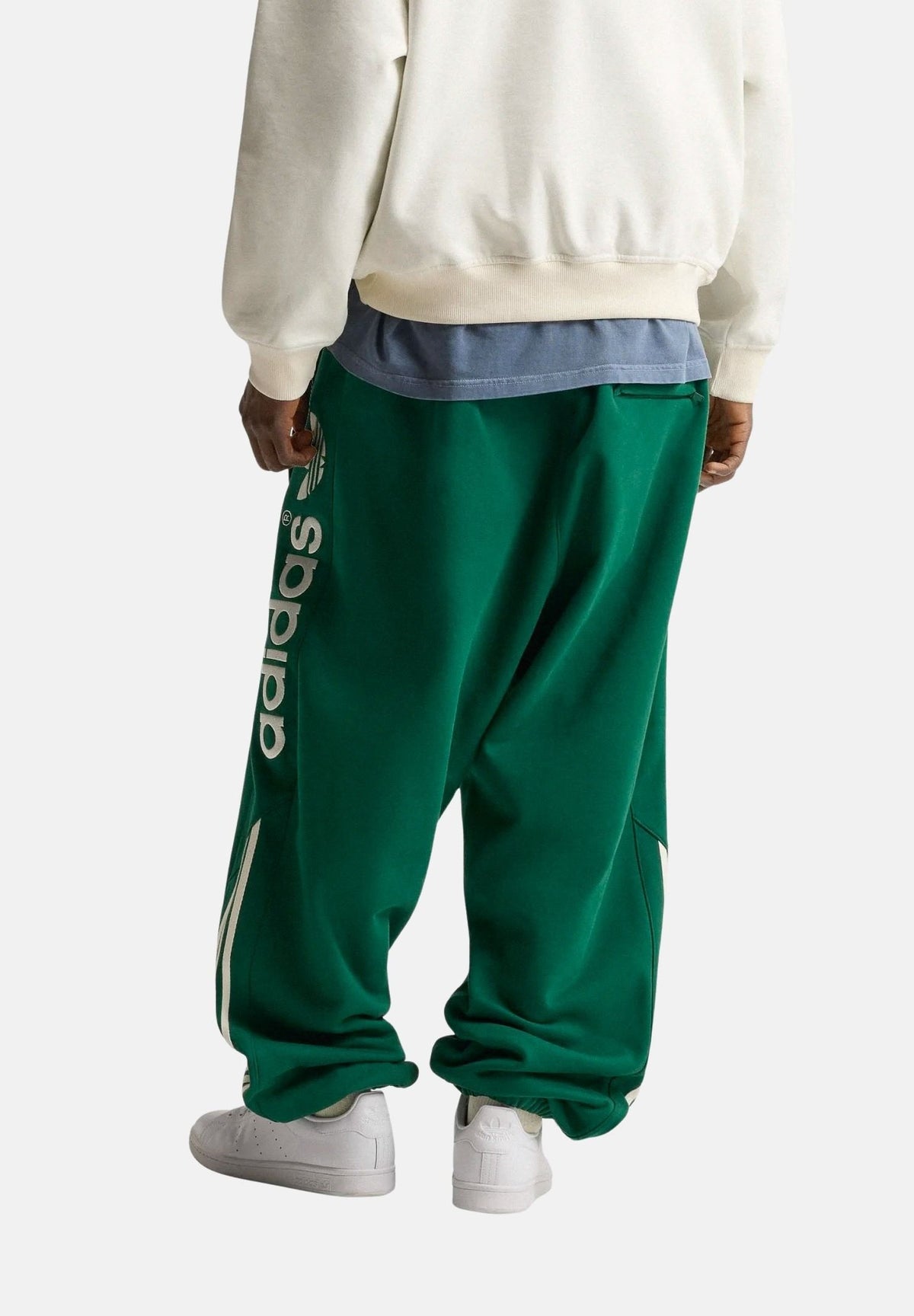  LD1613 . ADIDAS ORIGINALS 