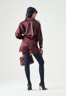 ADIDAS ORIGINALS Shorts Satin Lace Shorts con bande laterali 3-Stripes e fondo in pizzo, colore brand Maroon, colore basico bordeaux, donna LD1810 . ADIDAS ORIGINALS 