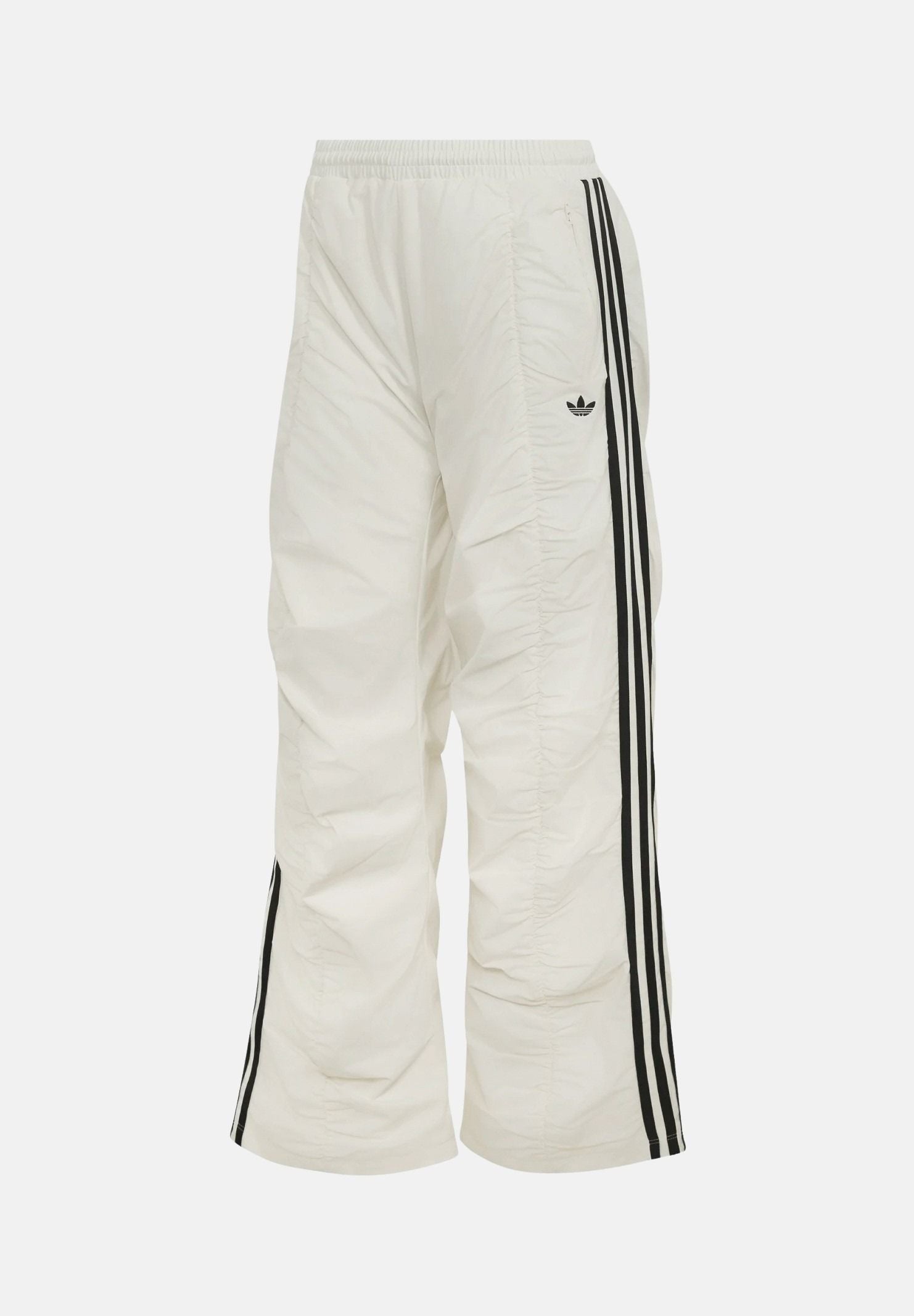 ADIDAS ORIGINALS Pantaloni ADILENIUM SEASON 6 RUFFLED Off White bianco  da donna, con gamba ampia, arricciature e bande laterali nere.<BR/> LH1929 . ADIDAS ORIGINALS 