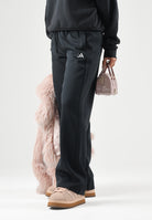 ADIDAS PERFORMANCE Pantaloni ESSENTIALS neri da donna. JC5921 . ADIDAS PERFORMANCE 