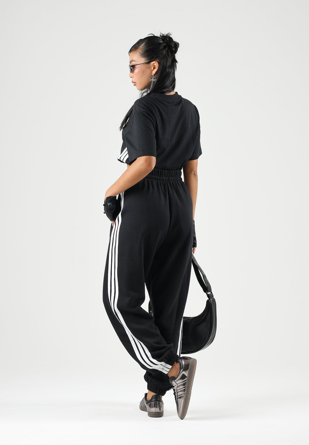 ADIDAS PERFORMANCE Pantaloni ESSENTIALS 3-STRIPES FLEECE neri  da donna JE1276 . ADIDAS PERFORMANCE 