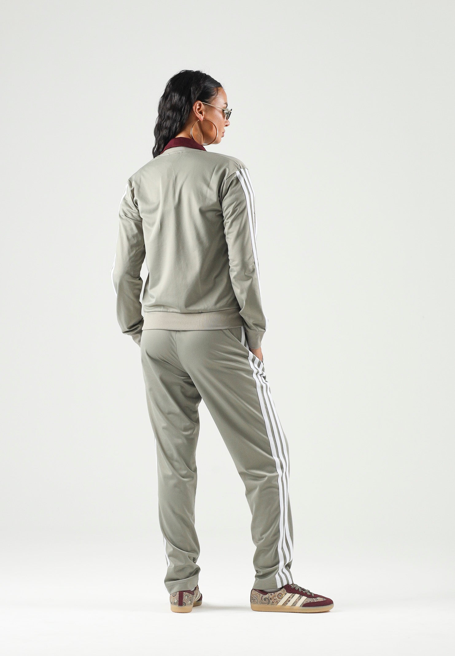 ADIDAS PERFORMANCE Tuta ESSENTIALS 3-STRIPES TRACKSUIT verde salvia da donna JX0509 . ADIDAS PERFORMANCE 