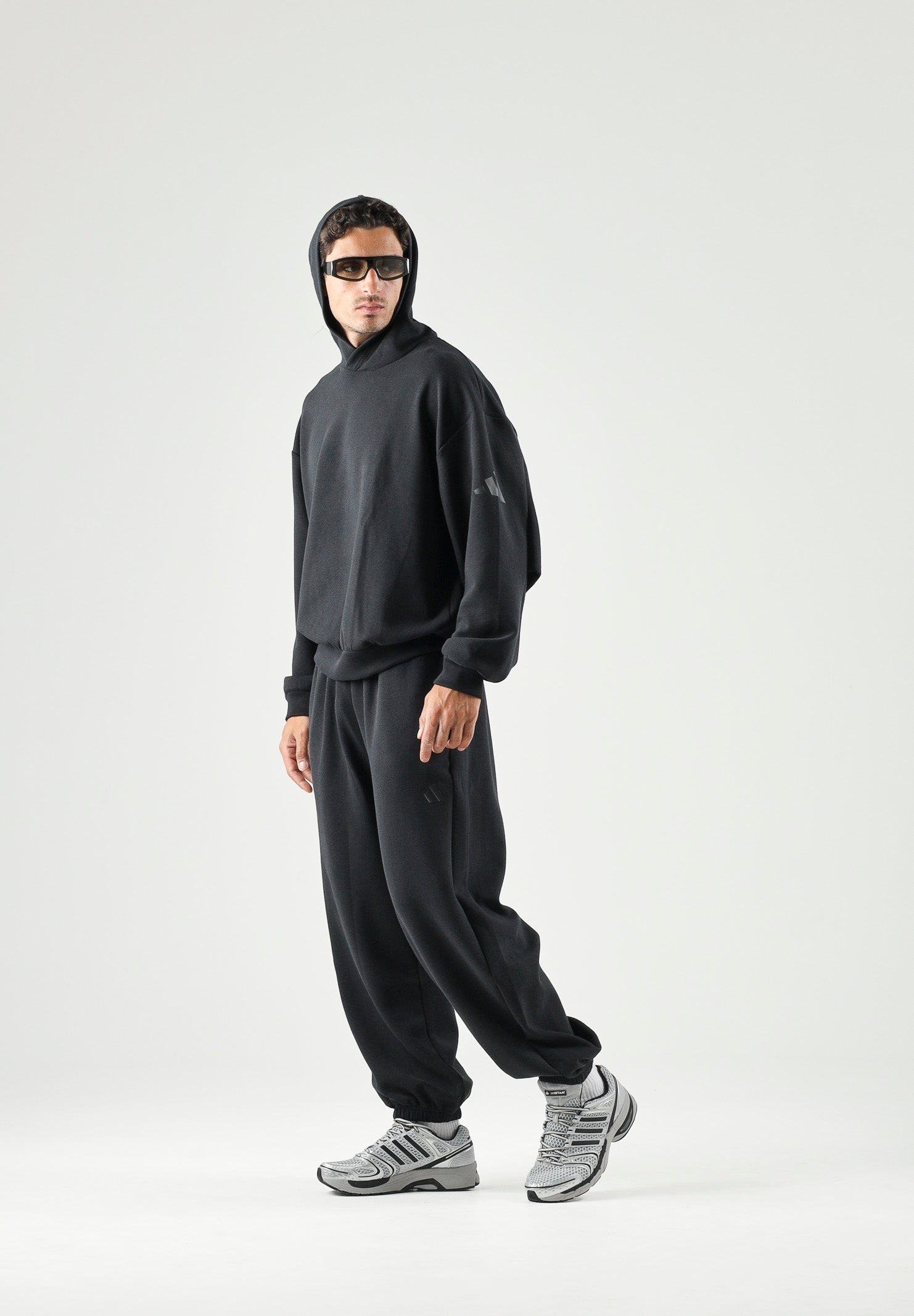 ADIDAS PERFORMANCE Felpa con cappuccio Black nero da uomo. KB8085 . ADIDAS PERFORMANCE 