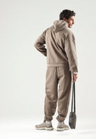 ADIDAS PERFORMANCE pantaloni adidas Z.N.E. Khaki Six beige kaki da uomo. KF3809 . ADIDAS PERFORMANCE 