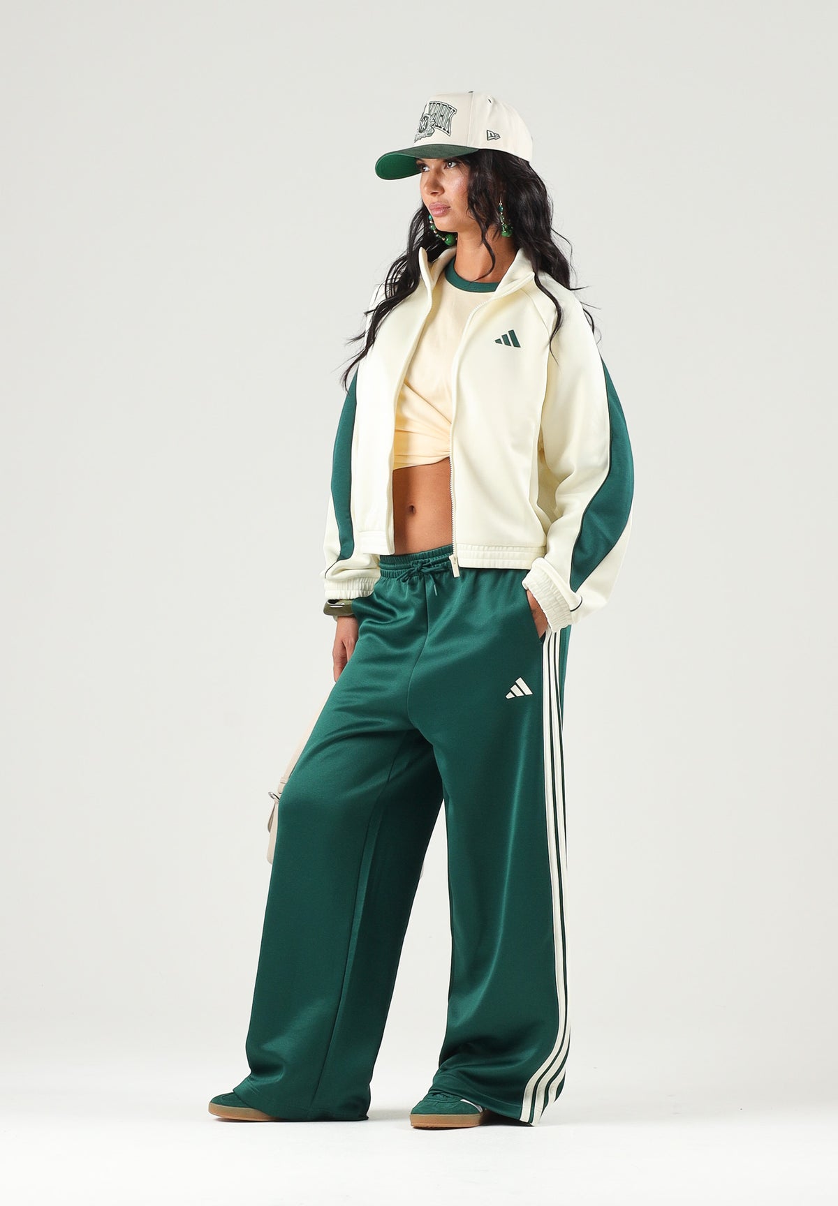 ADIDAS PERFORMANCE Pantaloni STADIUM TRACK verde da donna KR5303 . ADIDAS PERFORMANCE 