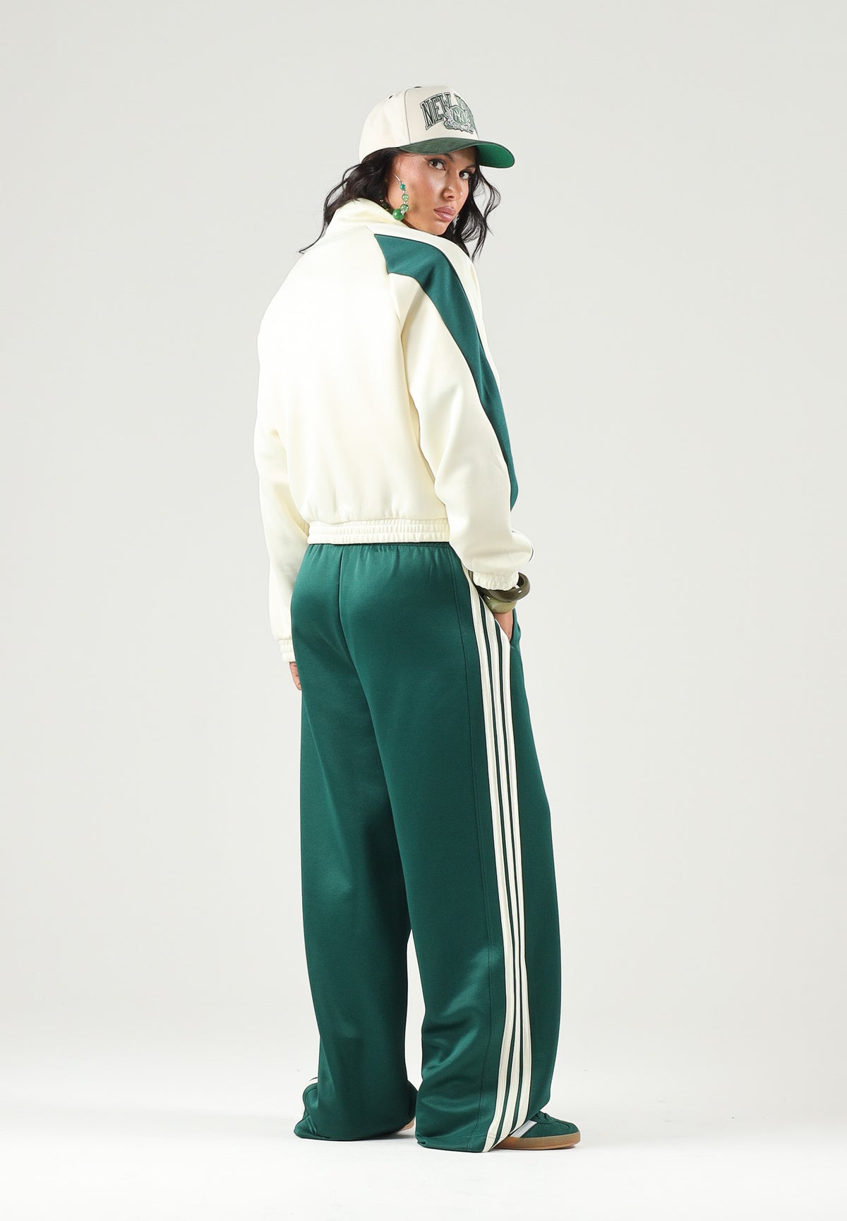 ADIDAS PERFORMANCE Pantaloni STADIUM TRACK verde da donna KR5303 . ADIDAS PERFORMANCE 
