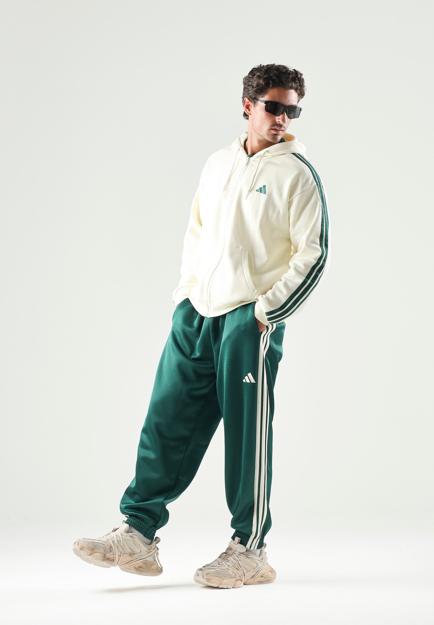 ADIDAS PERFORMANCE pantaloni sportivi Stadium Track Pants Collegiate Green/Ivory verde e avorio da uomo. KR7787 . ADIDAS PERFORMANCE 