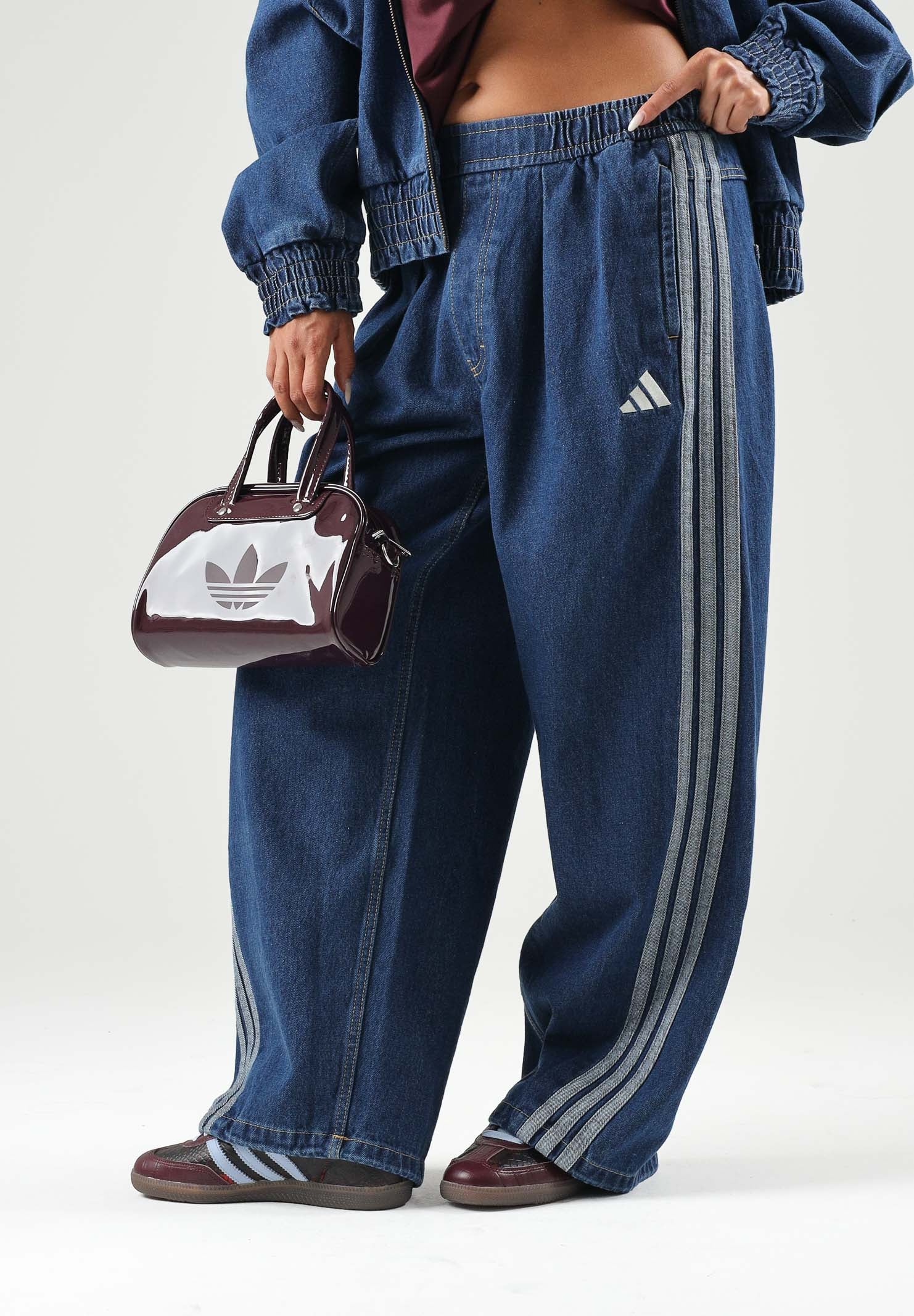 ADIDAS PERFORMANCE Pantaloni STADIUM WASHED denim loose da donna KV0618 . ADIDAS PERFORMANCE 