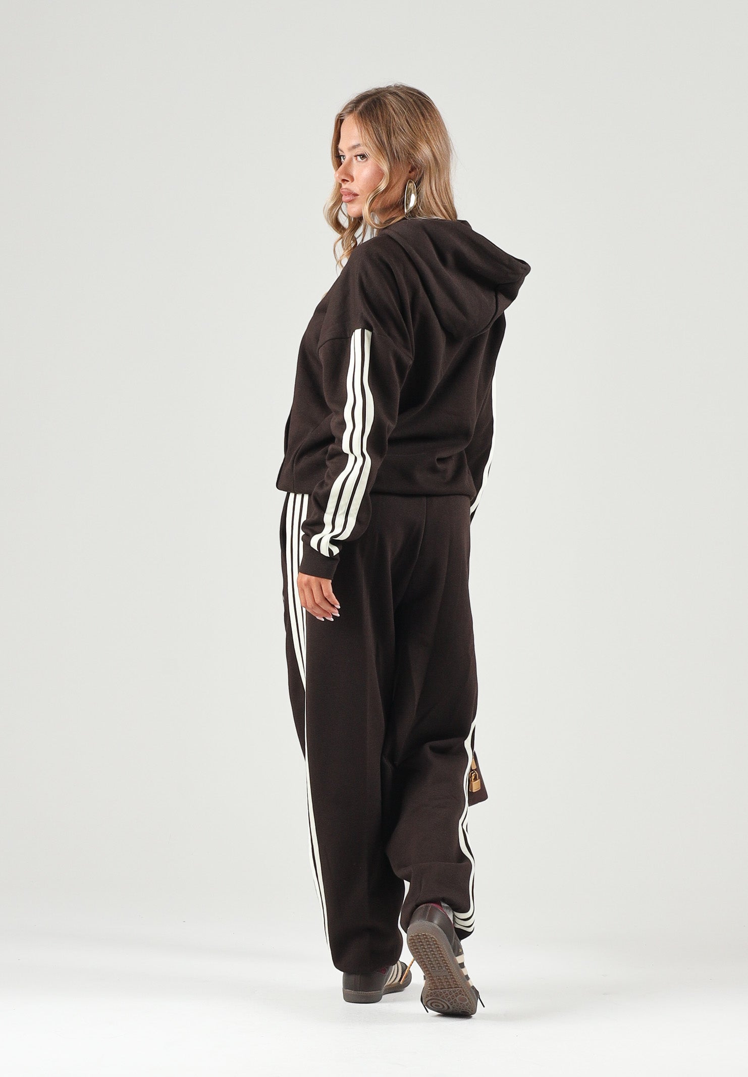 ADIDAS PERFORMANCE Felpa ESSENTIALS 3-STRIPES FLEECE marrone da donna KX0792 . ADIDAS PERFORMANCE 