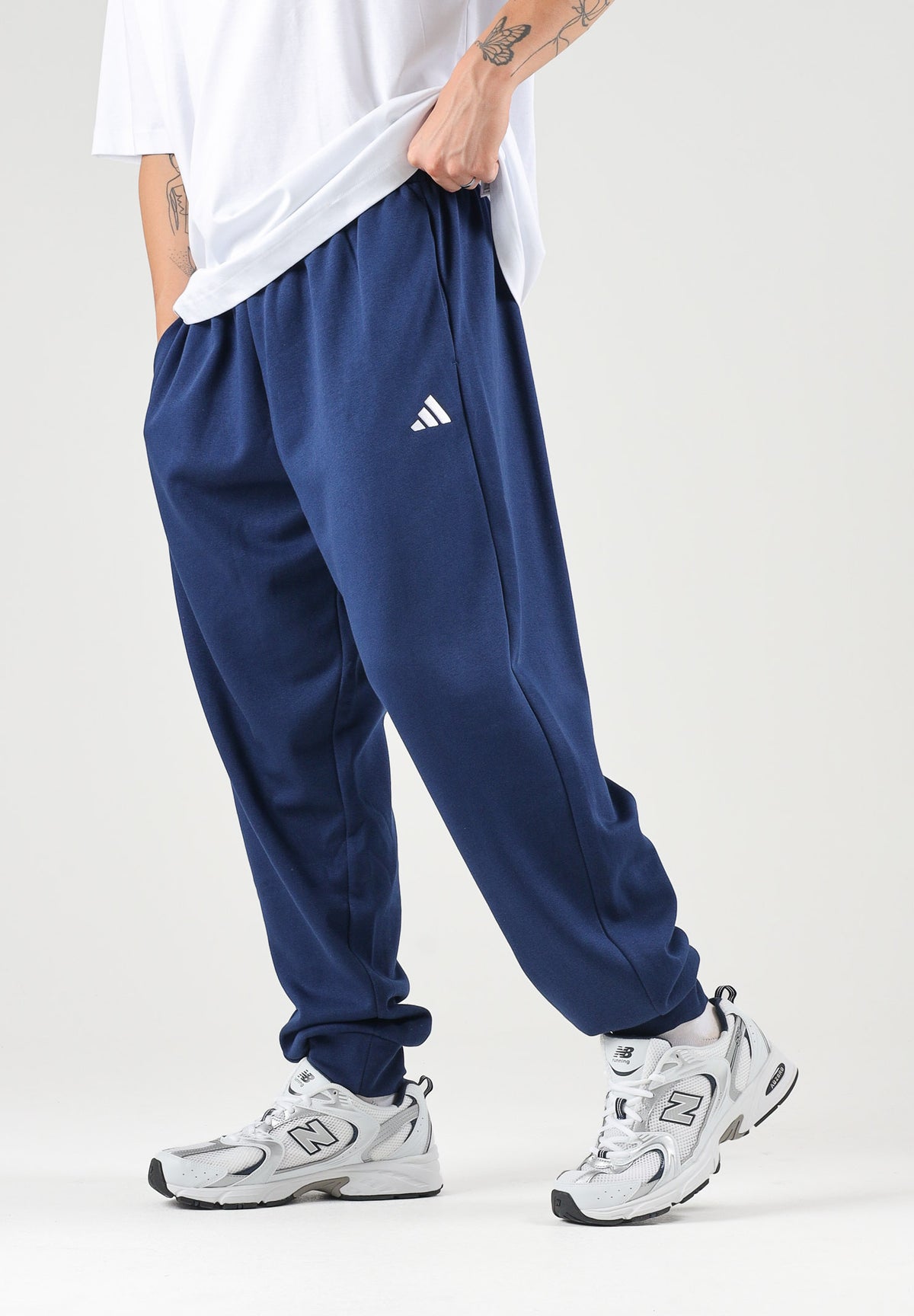 ADIDAS PERFORMANCE  Tuta sportiva TENABL/WHIT blu navy e bianca da uomo. KY2283 . ADIDAS PERFORMANCE 