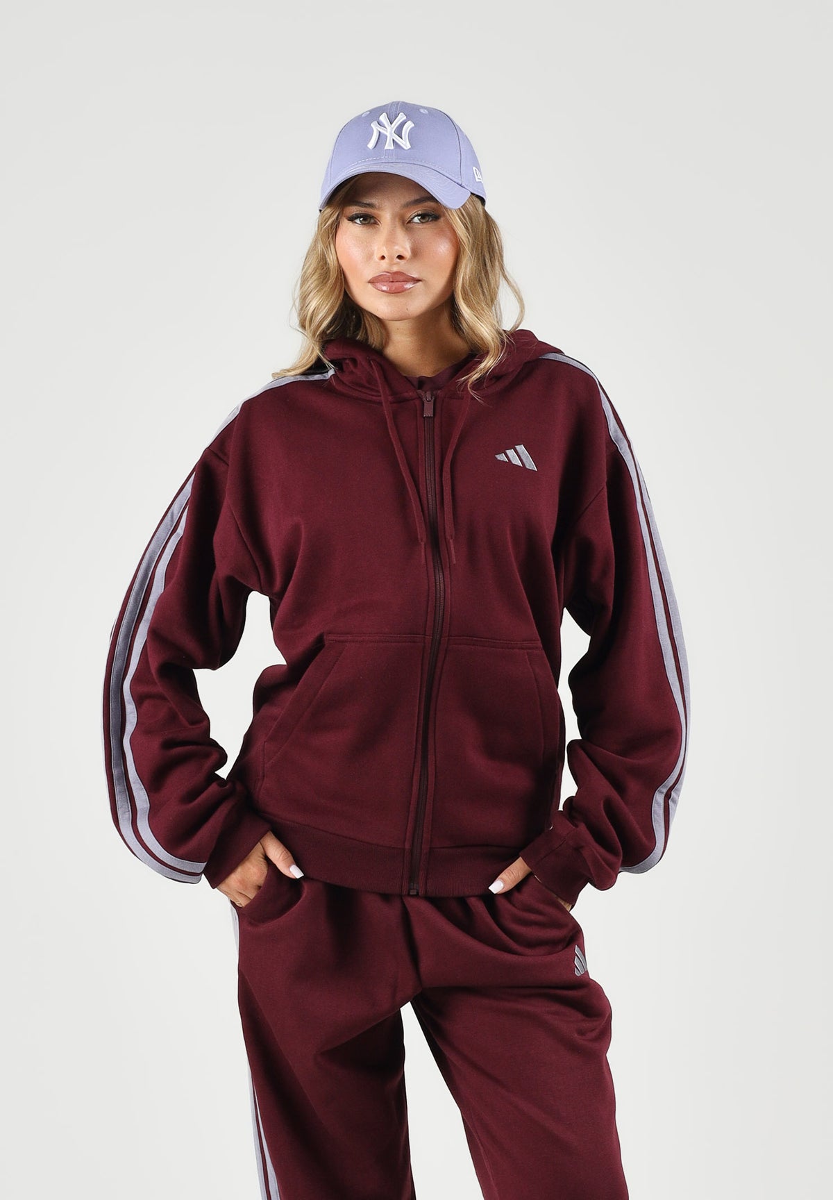 ADIDAS PERFORMANCE  Felpa con cappuccio e zip Team Maroon/Slate bordeaux e grigio lilla per uomo e donna KY4145 . ADIDAS PERFORMANCE 