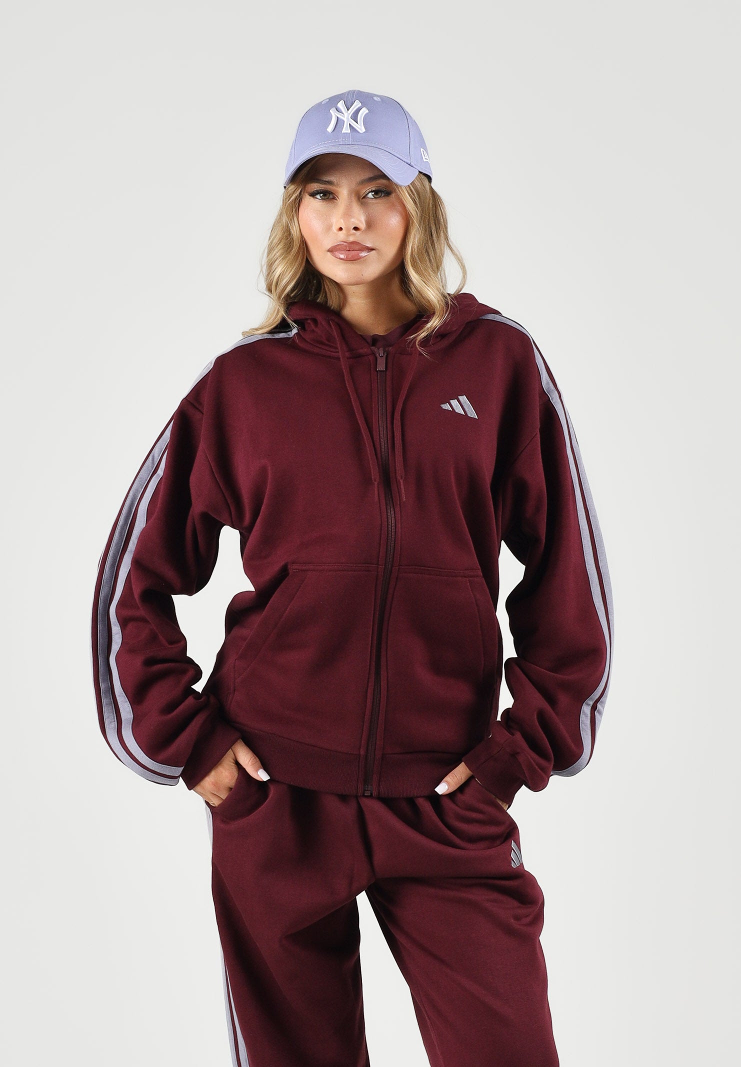 ADIDAS PERFORMANCE  Felpa con cappuccio e zip Team Maroon/Slate bordeaux e grigio lilla per uomo e donna KY4145 . ADIDAS PERFORMANCE 