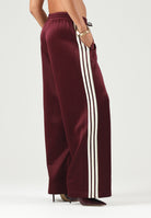 ADIDAS PERFORMANCE Pantaloni 3-STRIPES WIDE LEG TRACK PANTS Maroon/Ivory bordeaux e avorio donna. KY8168 . ADIDAS PERFORMANCE 