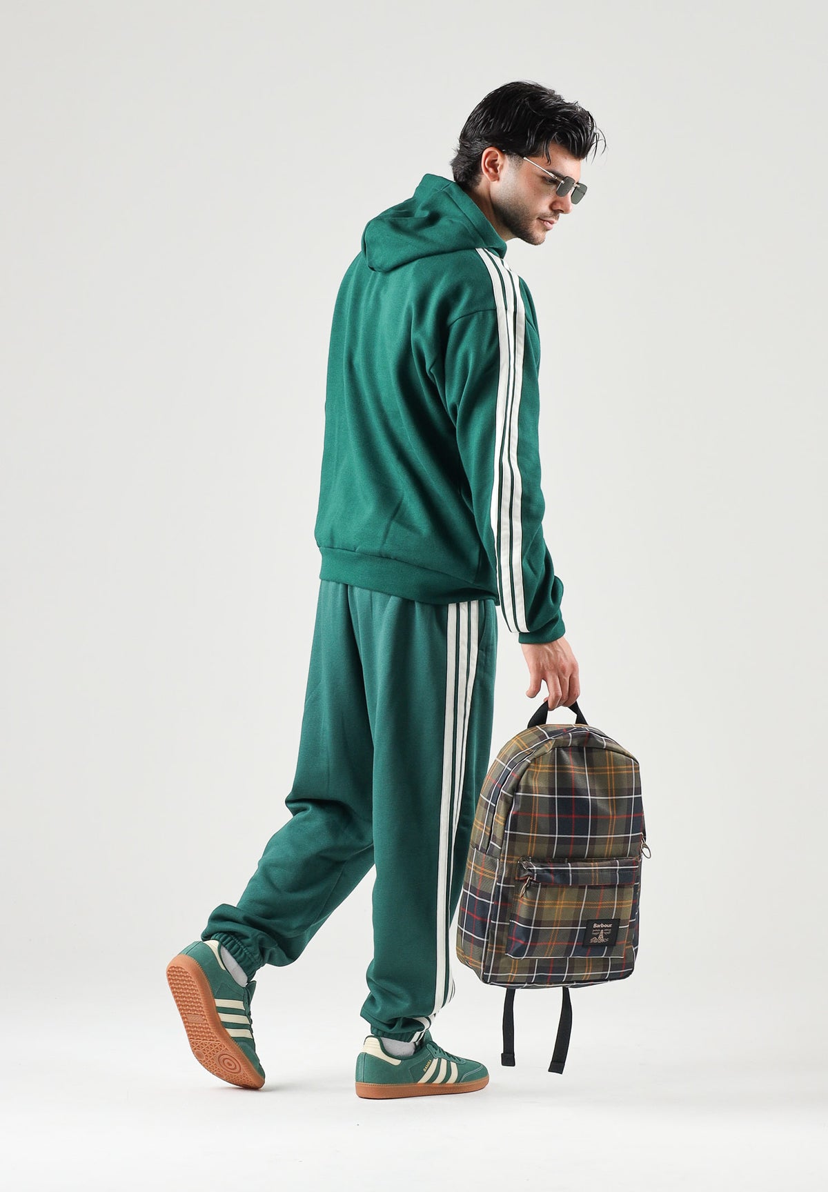 ADIDAS PERFORMANCE felpa con cappuccio CGREEN/OWHI verde  e bianco uomo. KZ1413 . ADIDAS PERFORMANCE 