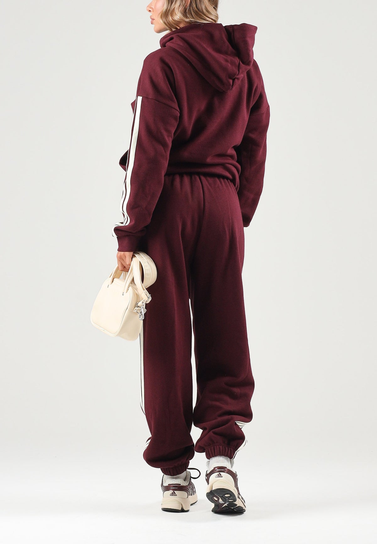 ADIDAS PERFORMANCE Pantaloni ESSENTIALS 3-STRIPES FLEECE bordeaux da donna KZ2081 . ADIDAS PERFORMANCE 