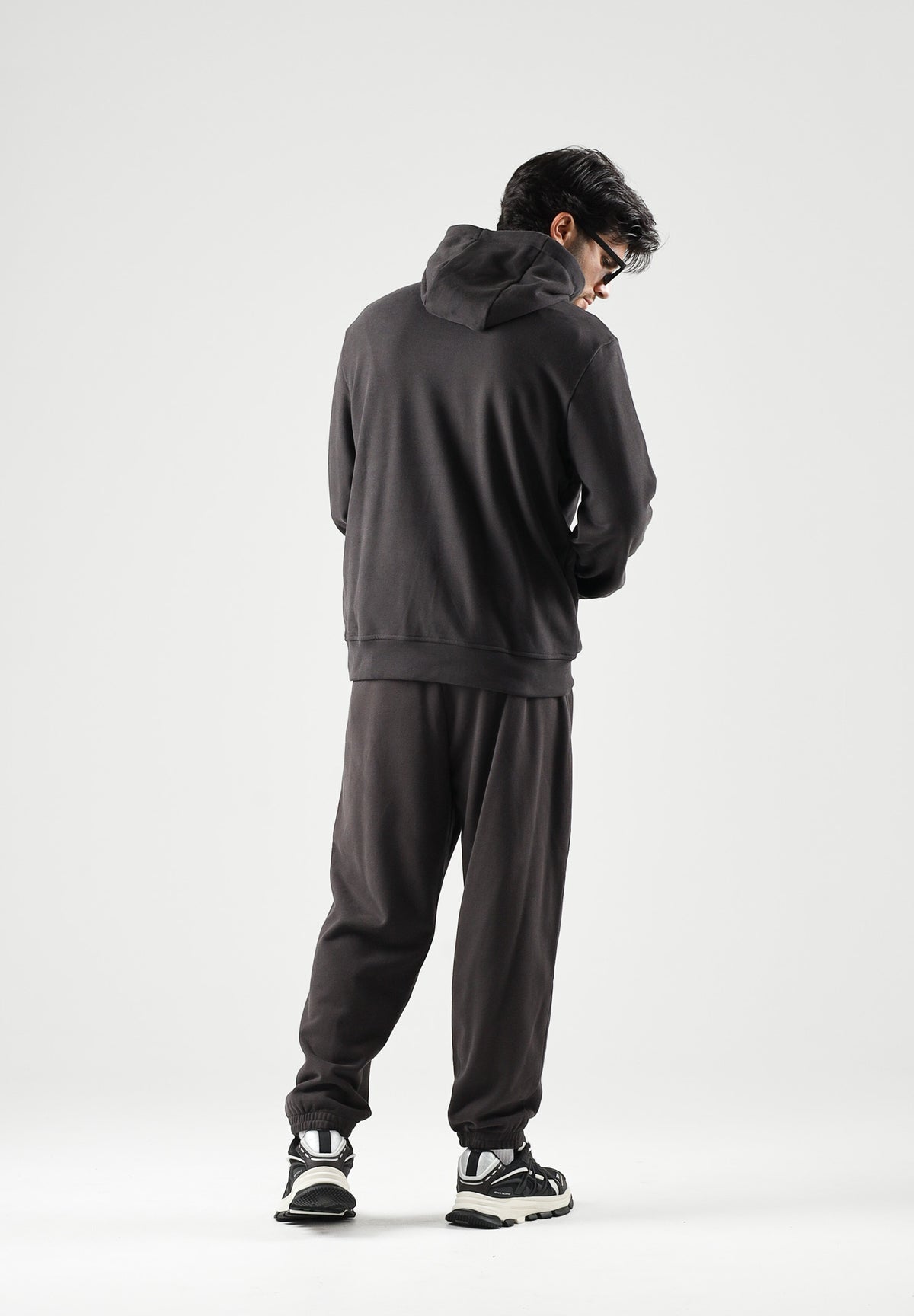ARMANI EXCHANGE Felpa con cappuccio licorice-marrone scuro per uomo coulisse bicolore. XM002912AF26047 U8128 ARMANI EXCHANGE 