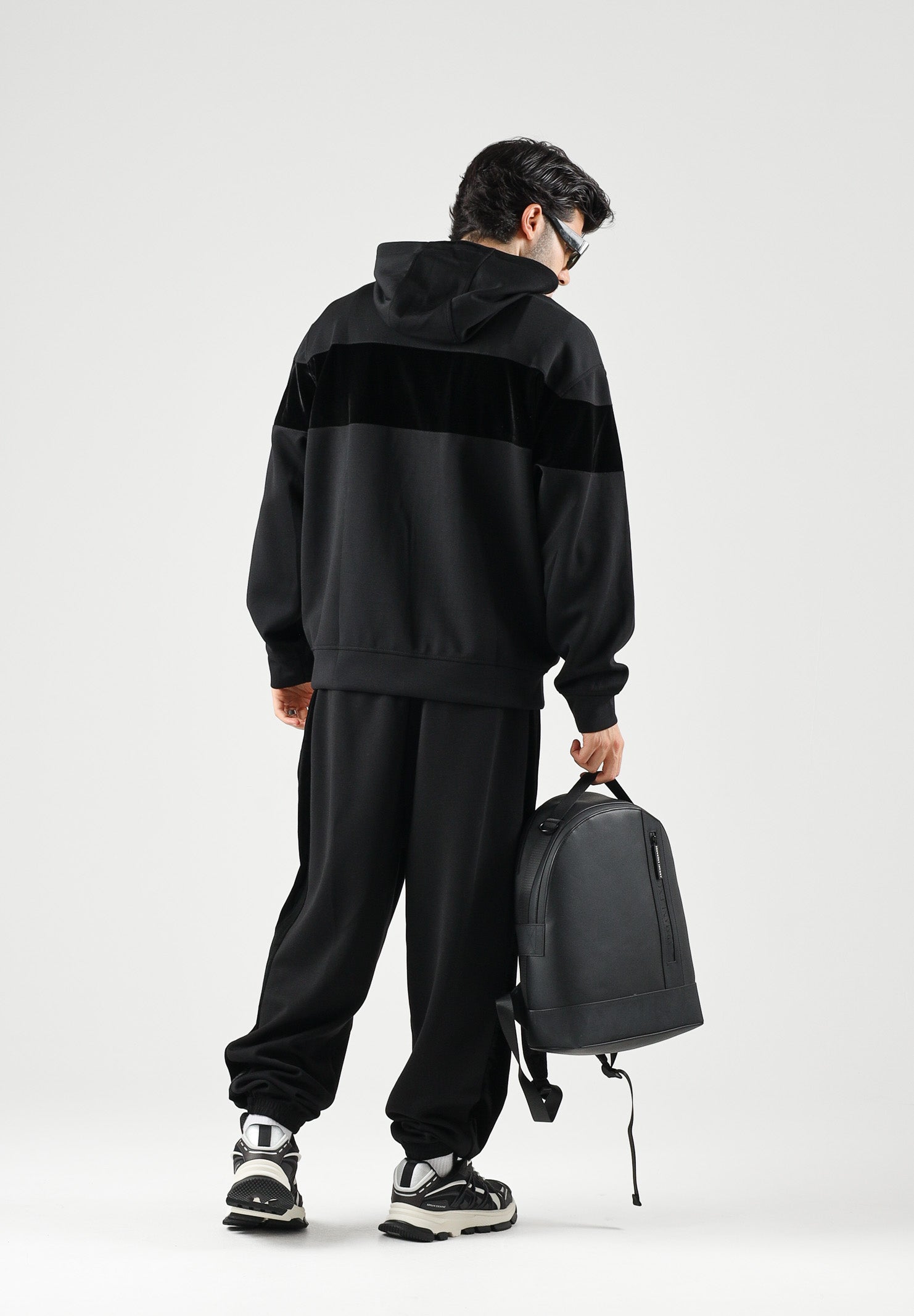 ARMANI EXCHANGE Felpa con zip  nera da uomo con cappuccio regolabile XM002923AF19936 UC001 ARMANI EXCHANGE 